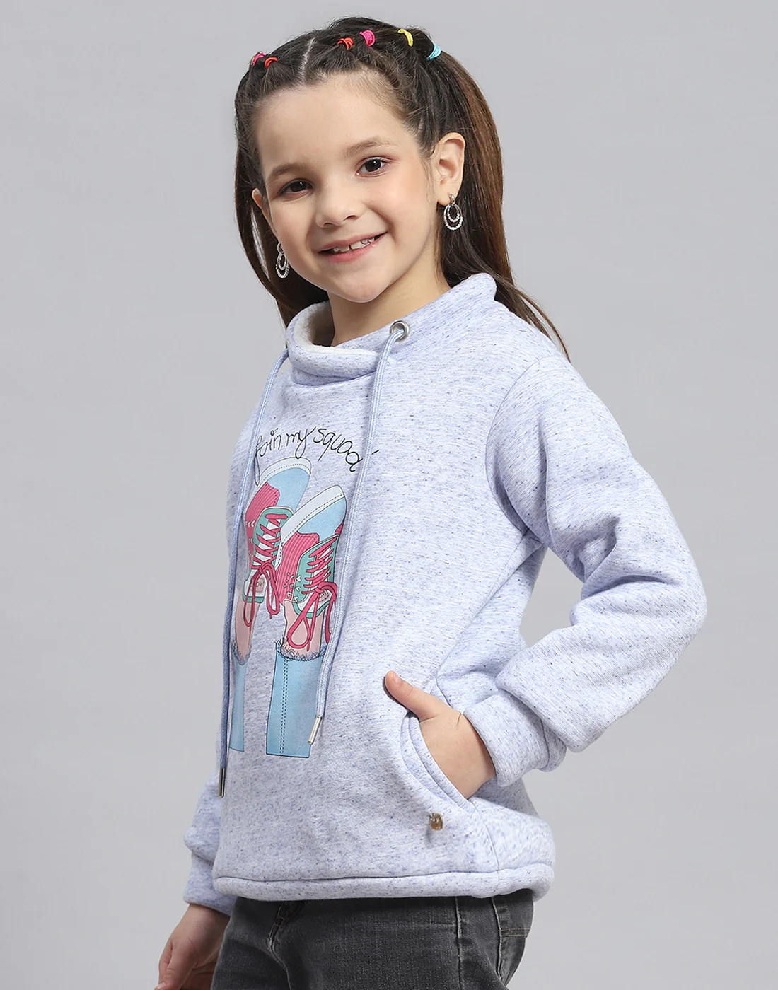 Girls Blue Printed Round Neck Full Sleeve Sweatshirt - Image 3