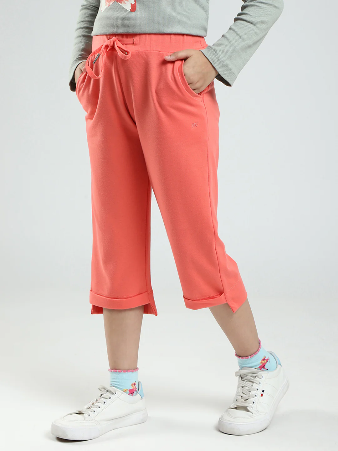 Girls Coral Solid Regular Fit Capri - Image 3