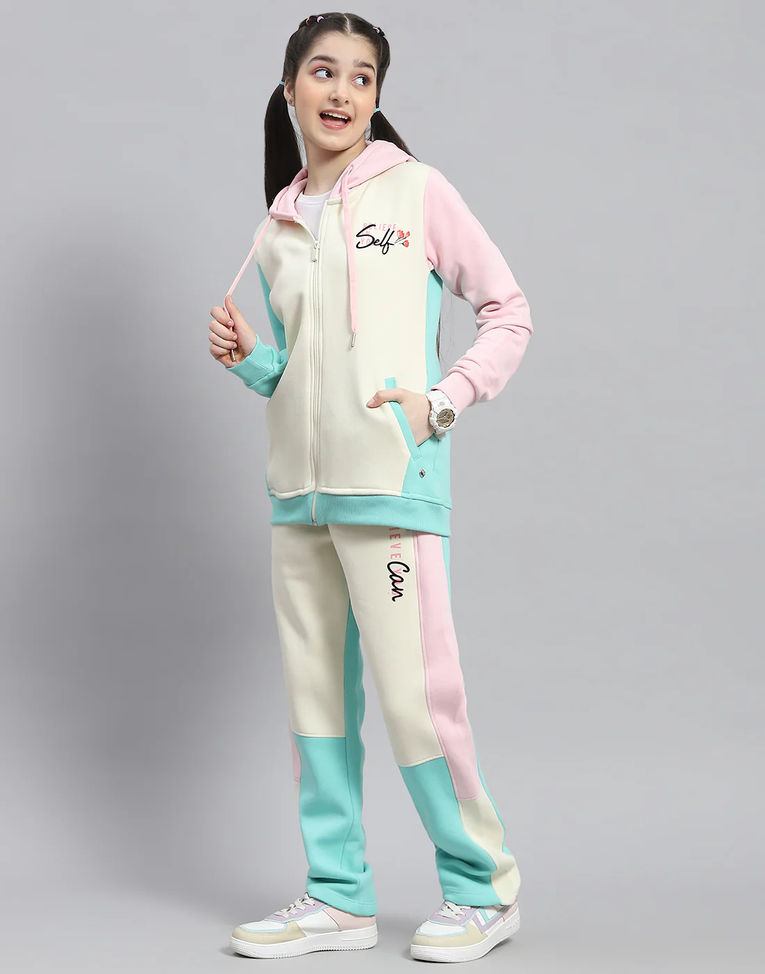 Girls Cream Printed Hooded Full Sleeve Tracksuit - Image 3