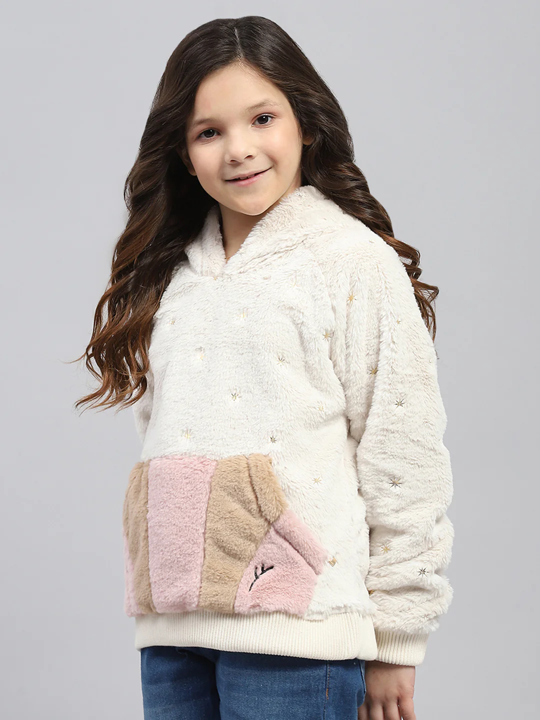 Girls Cream Self Design Hooded Full Sleeve Sweatshirt - Image 3