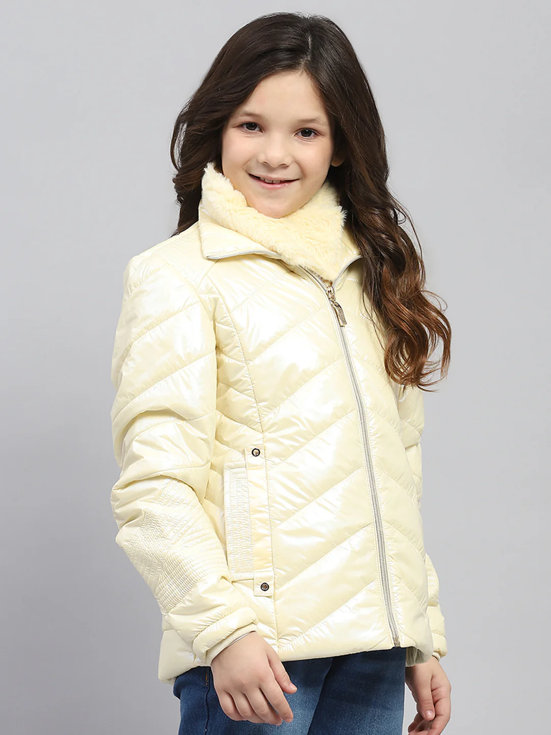 Girls Cream Solid Collar Full Sleeve Reversible Jacket - Image 4