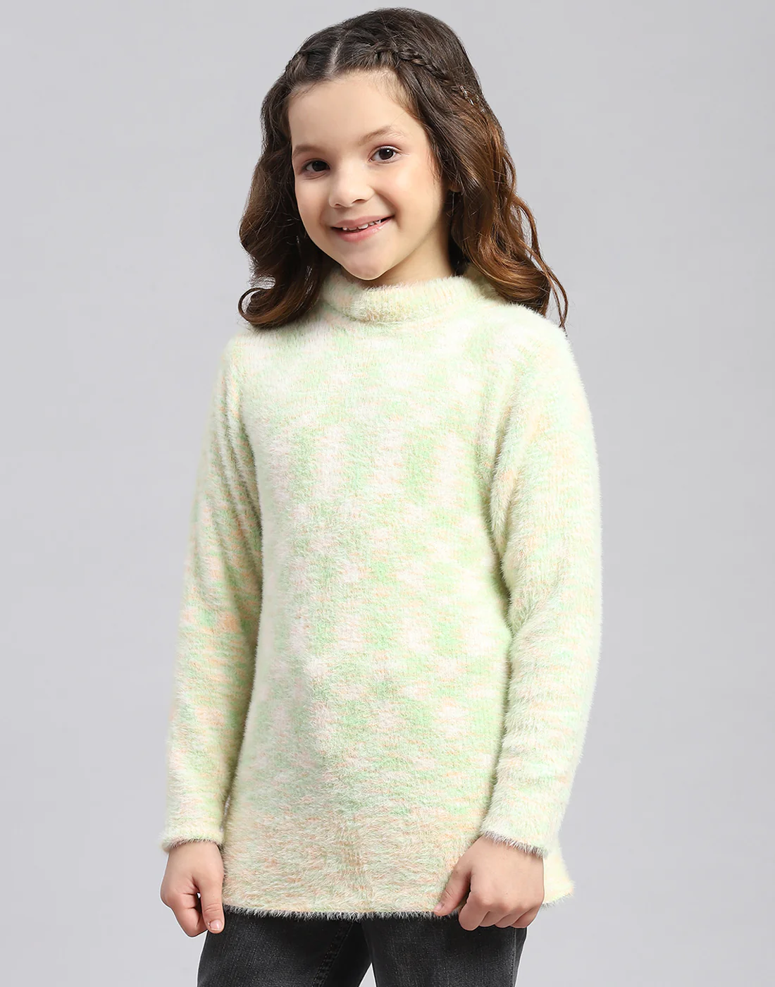 Girls Green Self Design T Neck Full Sleeve Sweatshirt - Image 5