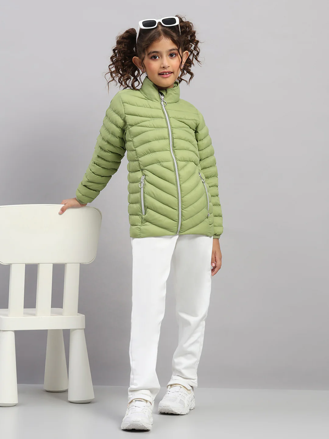 Girls Green Solid Collar Full Sleeve Jacket - Image 2