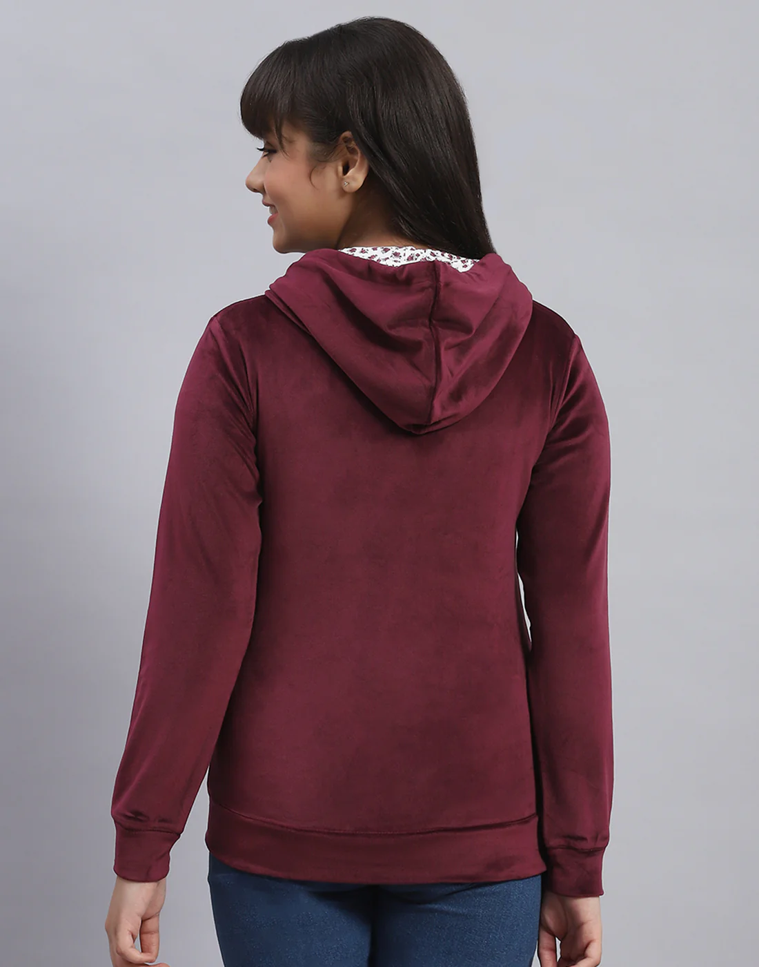 Girls Maroon Solid Hooded Full Sleeve Sweatshirt - Image 5
