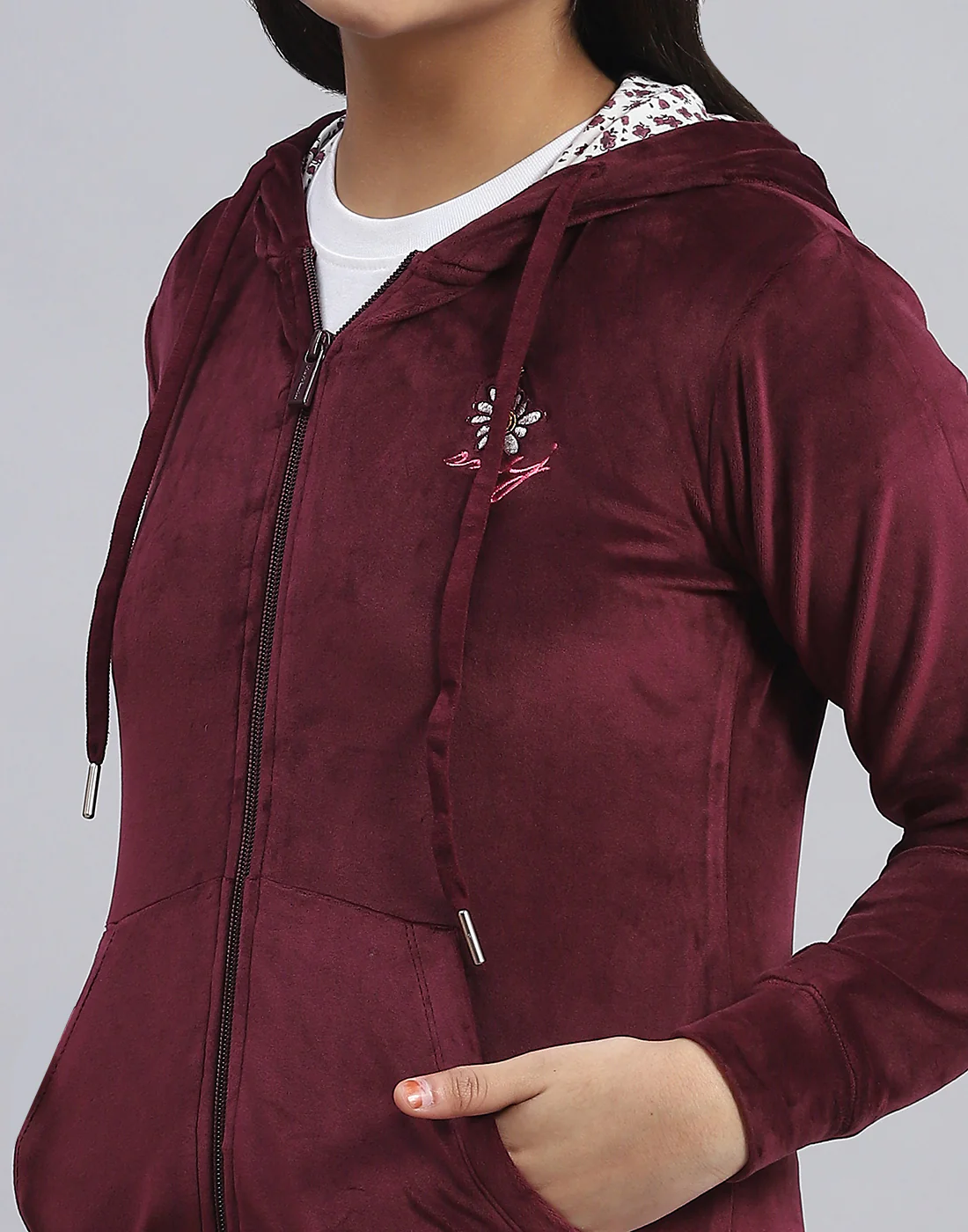 Girls Maroon Solid Hooded Full Sleeve Sweatshirt - Image 6