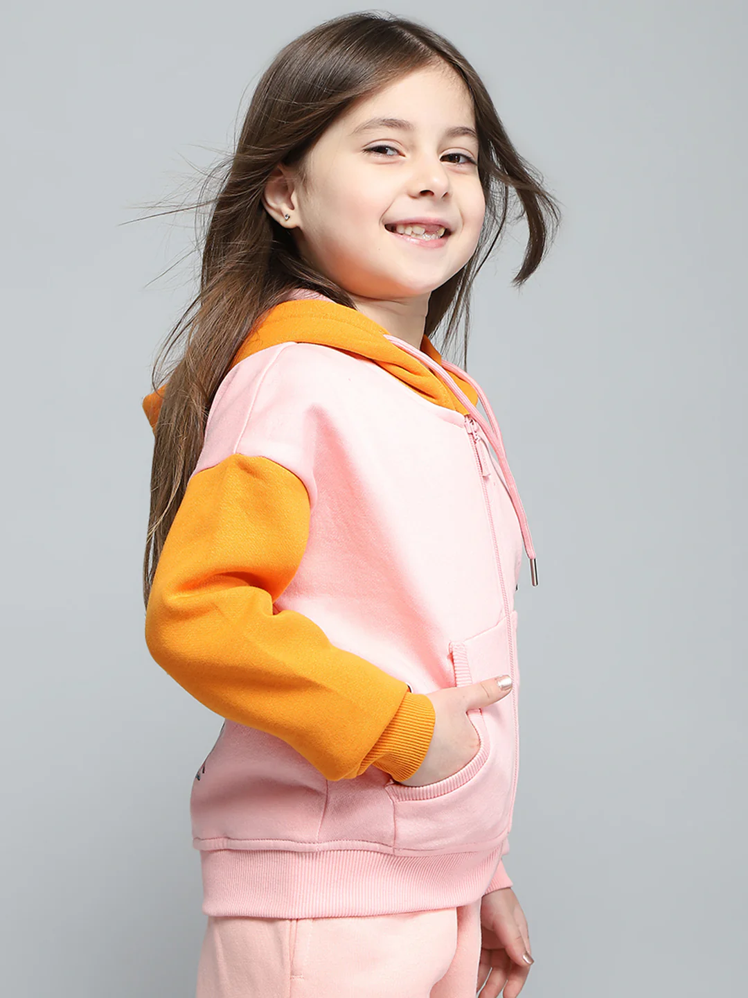 Girls Peach Printed Hooded Full Sleeve Sweatshirt - Image 4