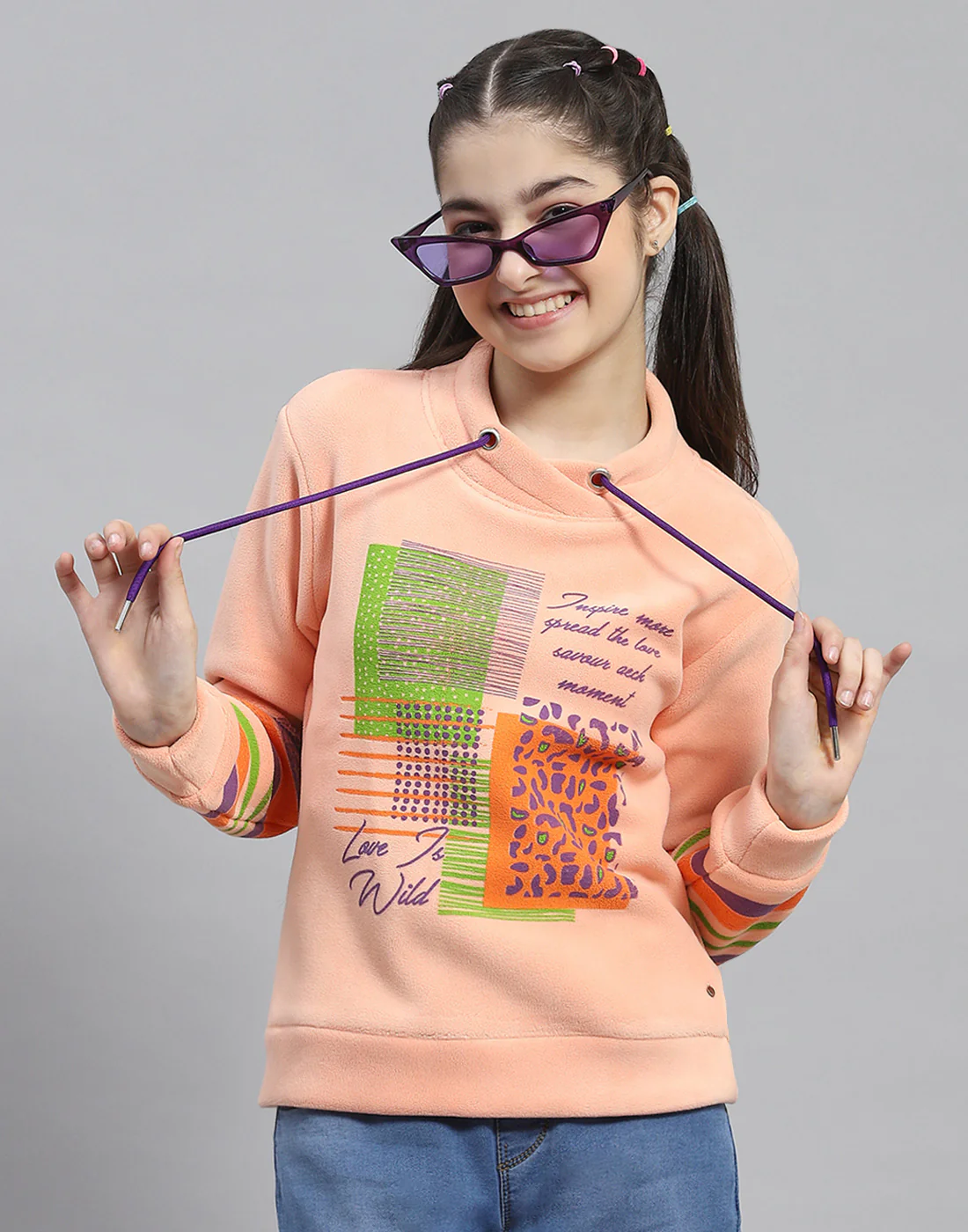 Girls Peach Printed Round Neck Full Sleeve Sweatshirt - Image 2