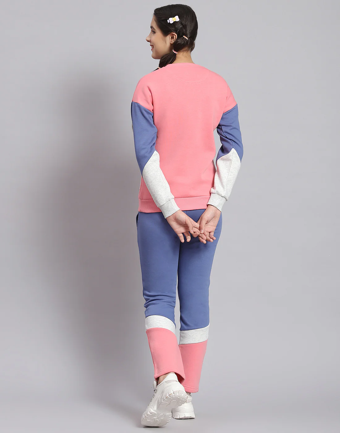 Girls Peach Printed Round Neck Full Sleeve Tracksuit - Image 5