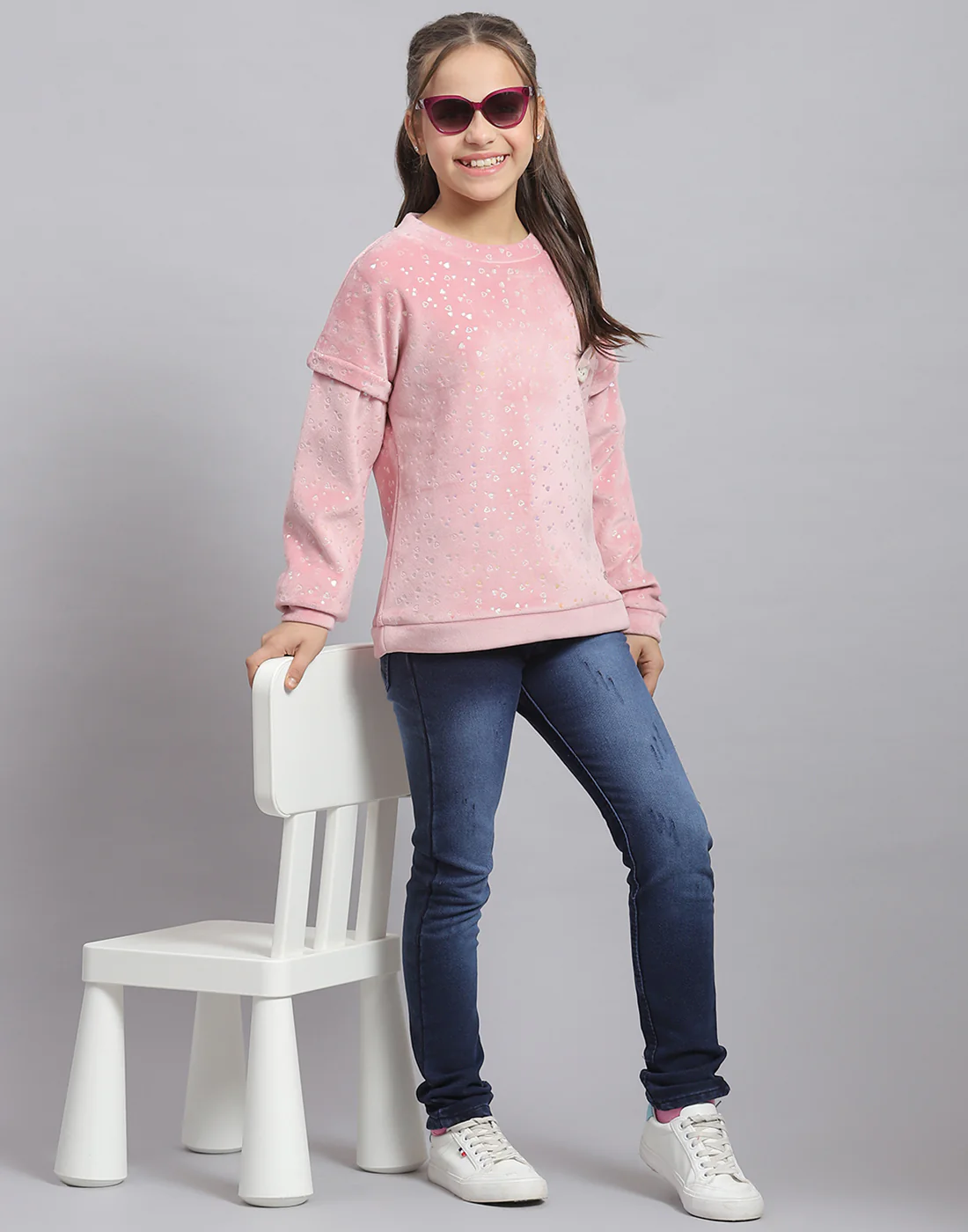 Girls Pink Printed Round Neck Full Sleeve Sweatshirt - Image 2