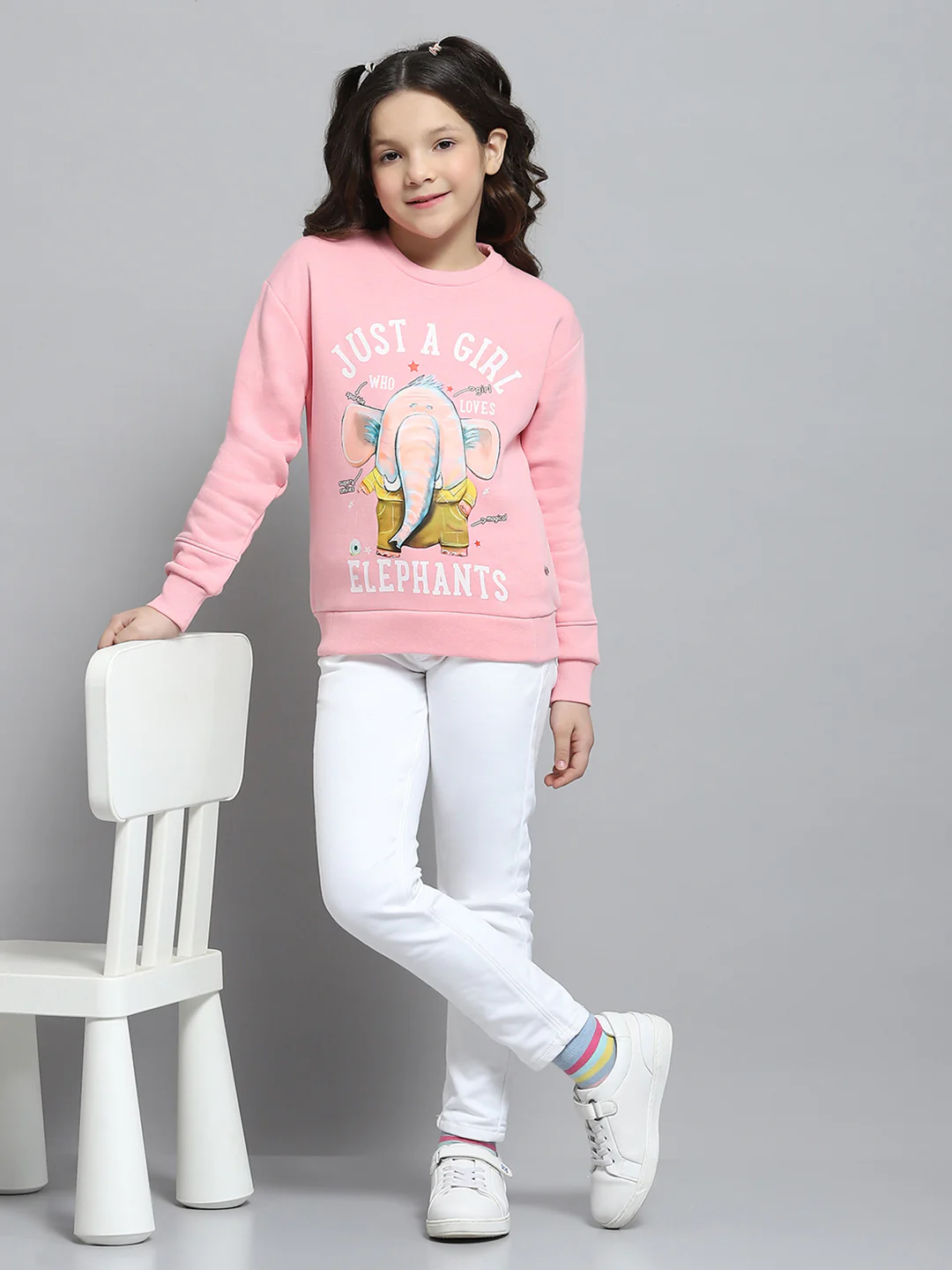 Girls Pink Printed Round Neck Full Sleeve Sweatshirt - Image 2
