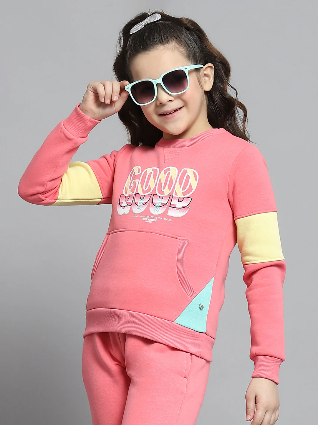 Girls Pink Printed Round Neck Full Sleeve Tracksuit - Image 6