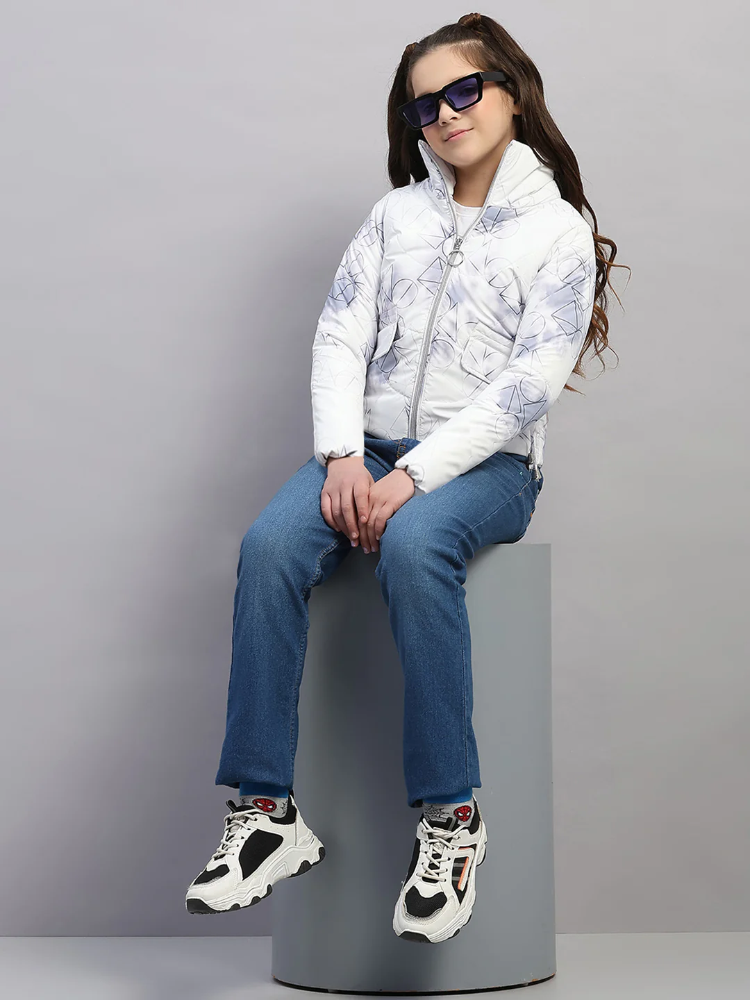 Girls Purple Printed Collar Full Sleeve Jacket - Image 2