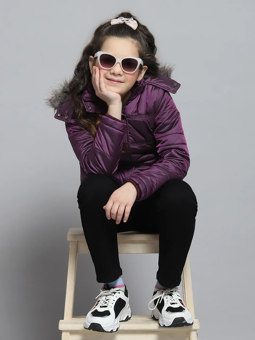 Girls Purple Solid Hooded Full Sleeve Jacket - Image 2