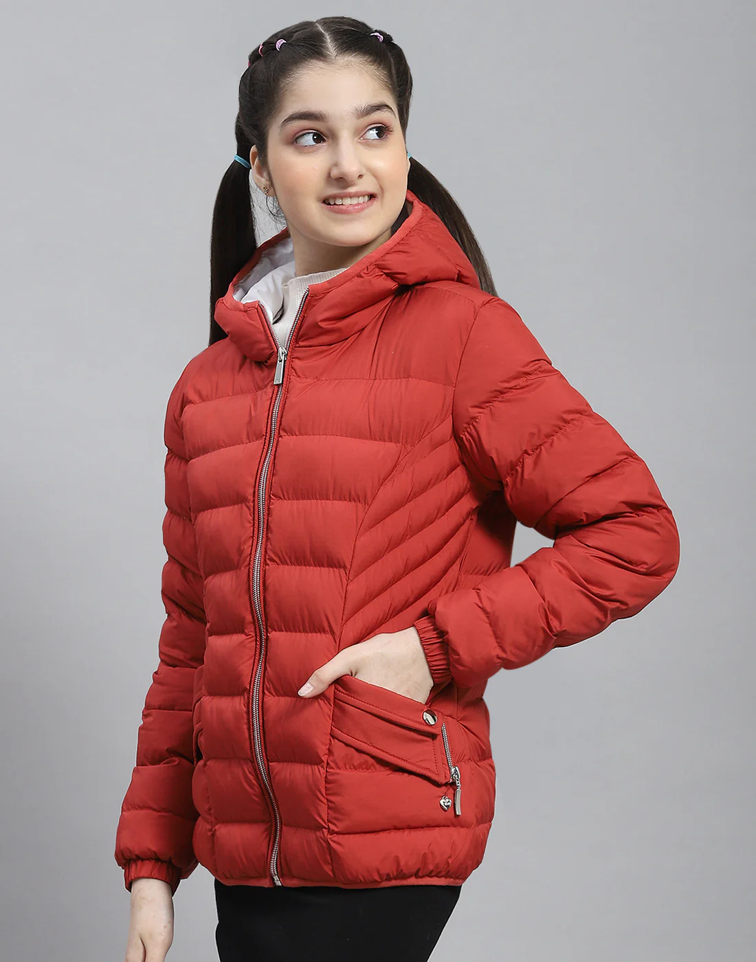 Girls Red Solid Hooded Full Sleeve Girls Jacket - Image 3