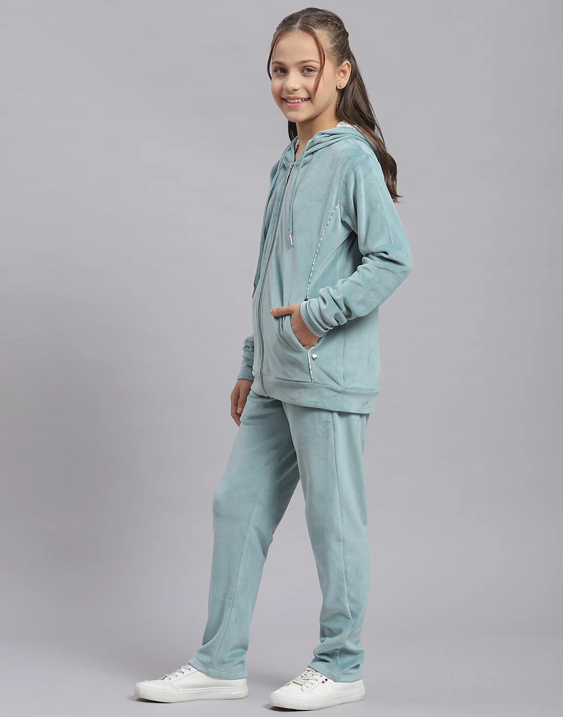 Girls Teal Blue Solid Hooded Full Sleeve Tracksuit - Image 3