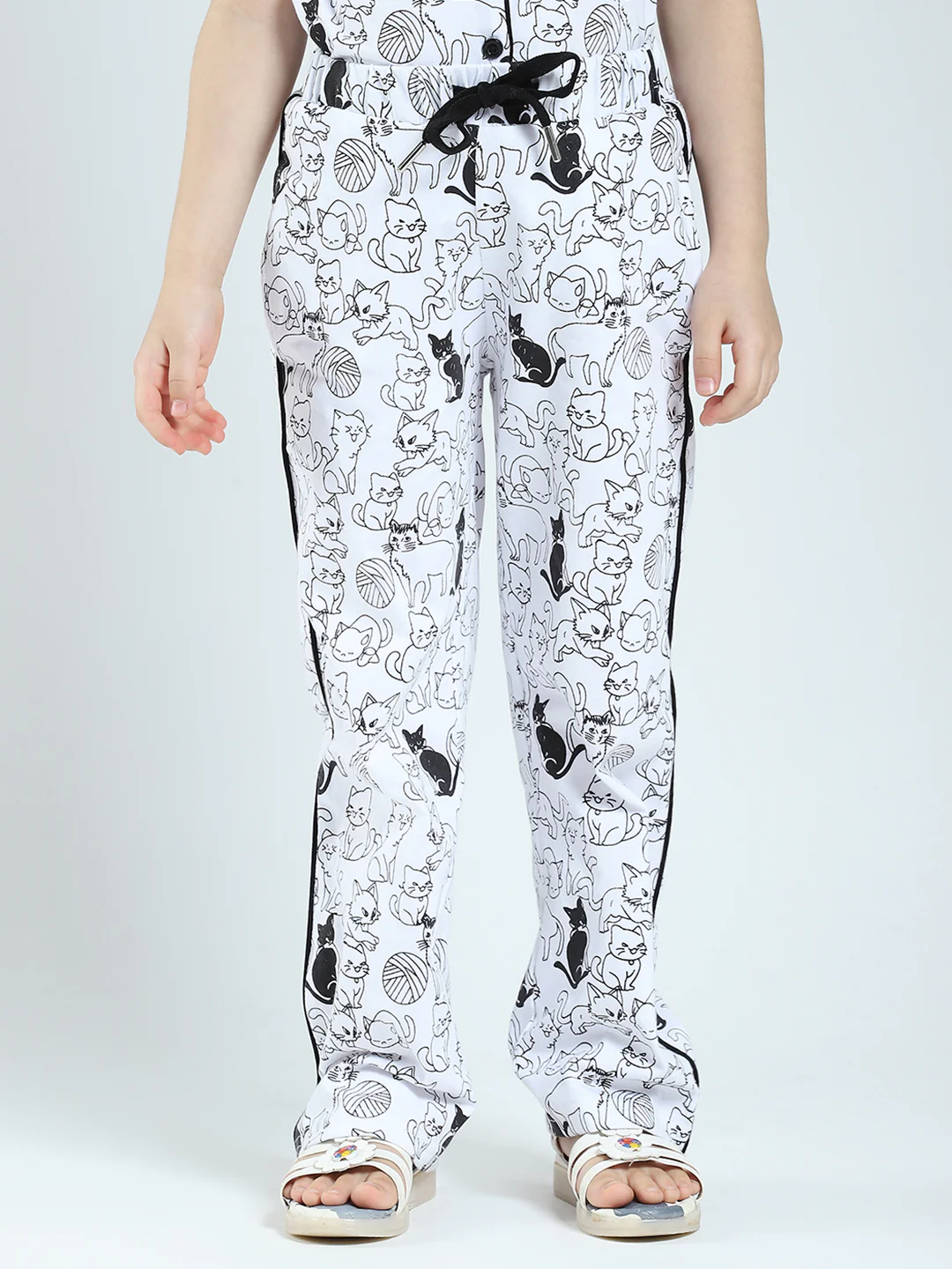 Girls White Printed Collar Half Sleeve Lower Set - Image 6