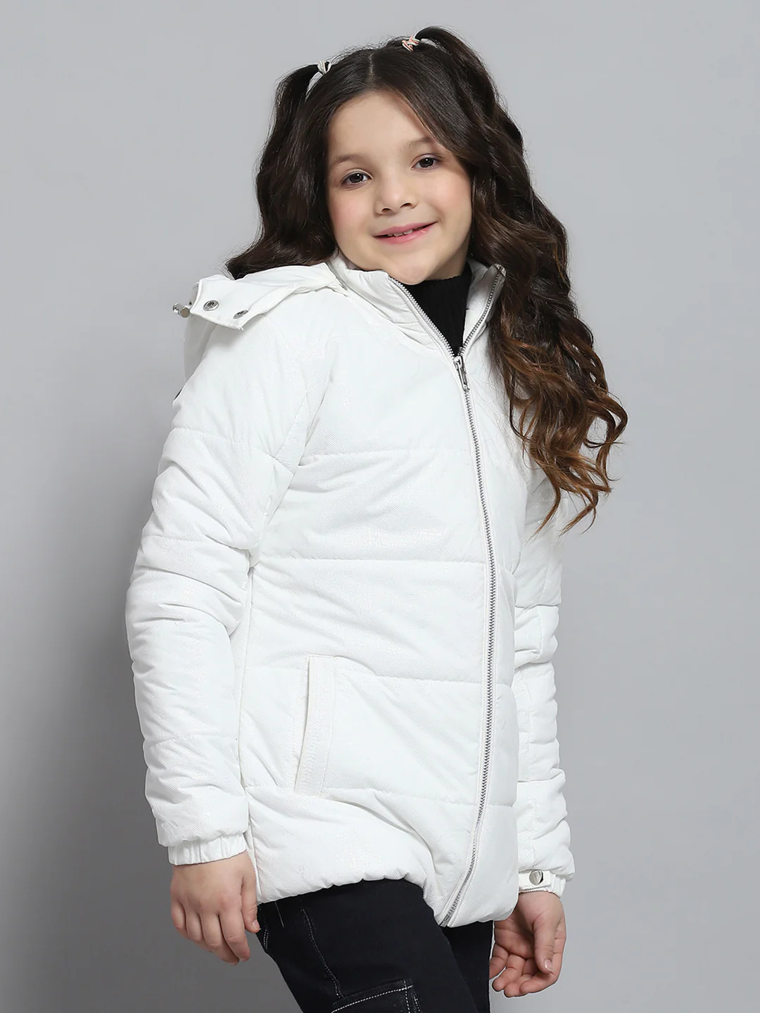 Girls White Solid Hooded Full Sleeve Jacket - Image 4