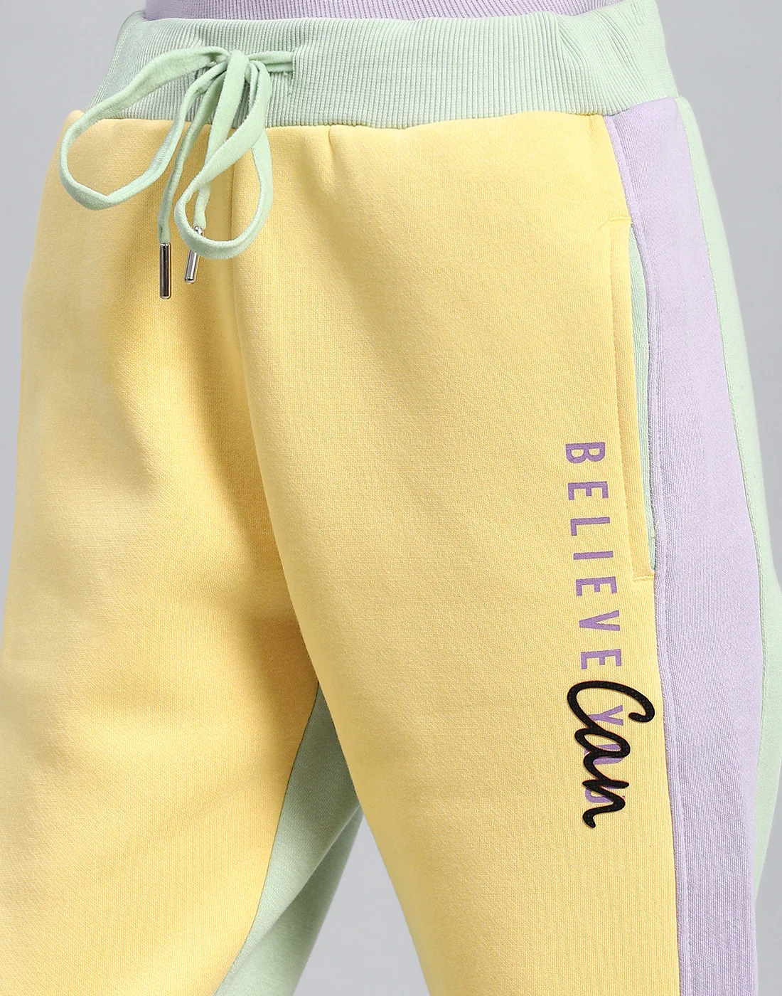 Girls Yellow Printed Hooded Full Sleeve Tracksuit - Image 8