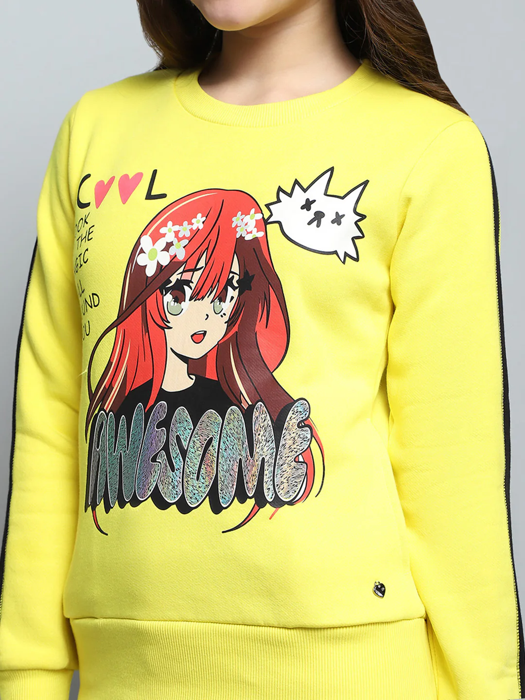 Girls Yellow Printed Round Neck Full Sleeve Sweatshirt - Image 7