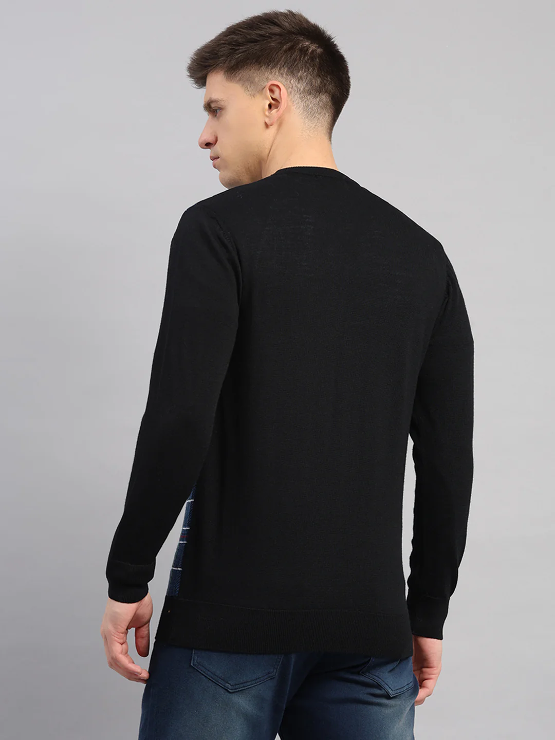 Luxuria Men Black Printed V Neck Full Sleeve Pullover - Image 5