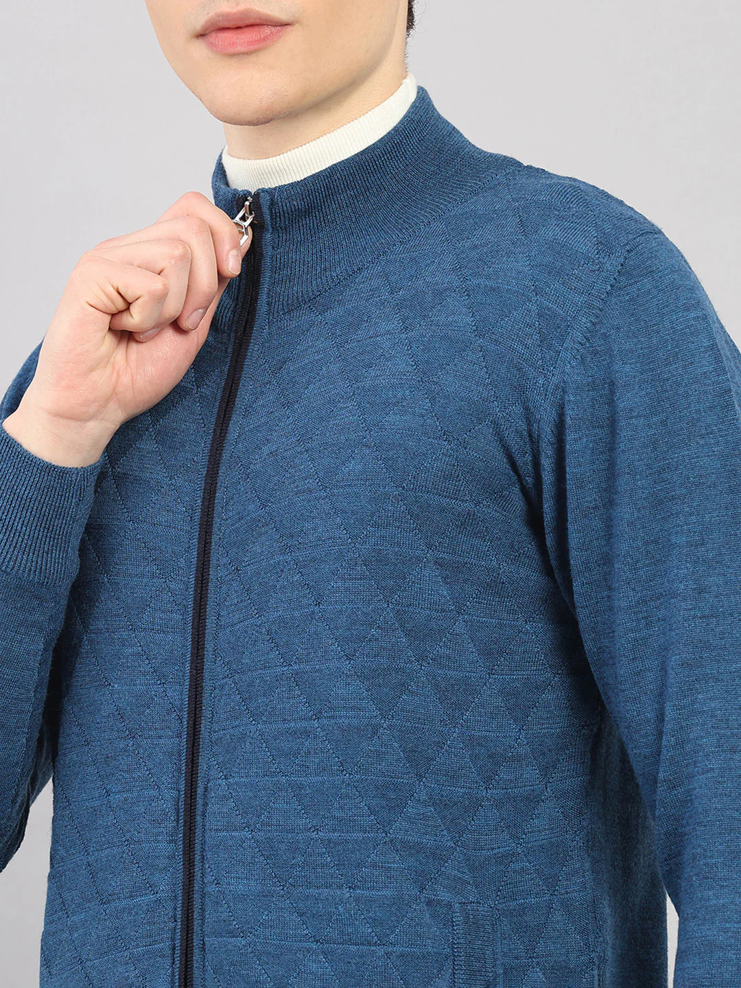 Luxuria Men Blue Self Design Round Neck Full Sleeve Pullover - Image 7