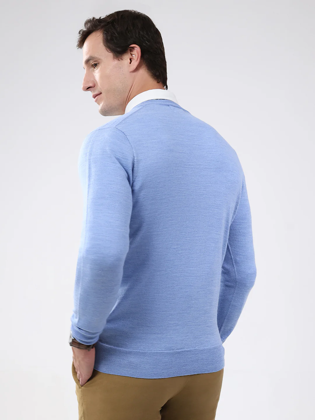 Luxuria Men Blue Solid V Neck Full Sleeve Pullover - Image 5