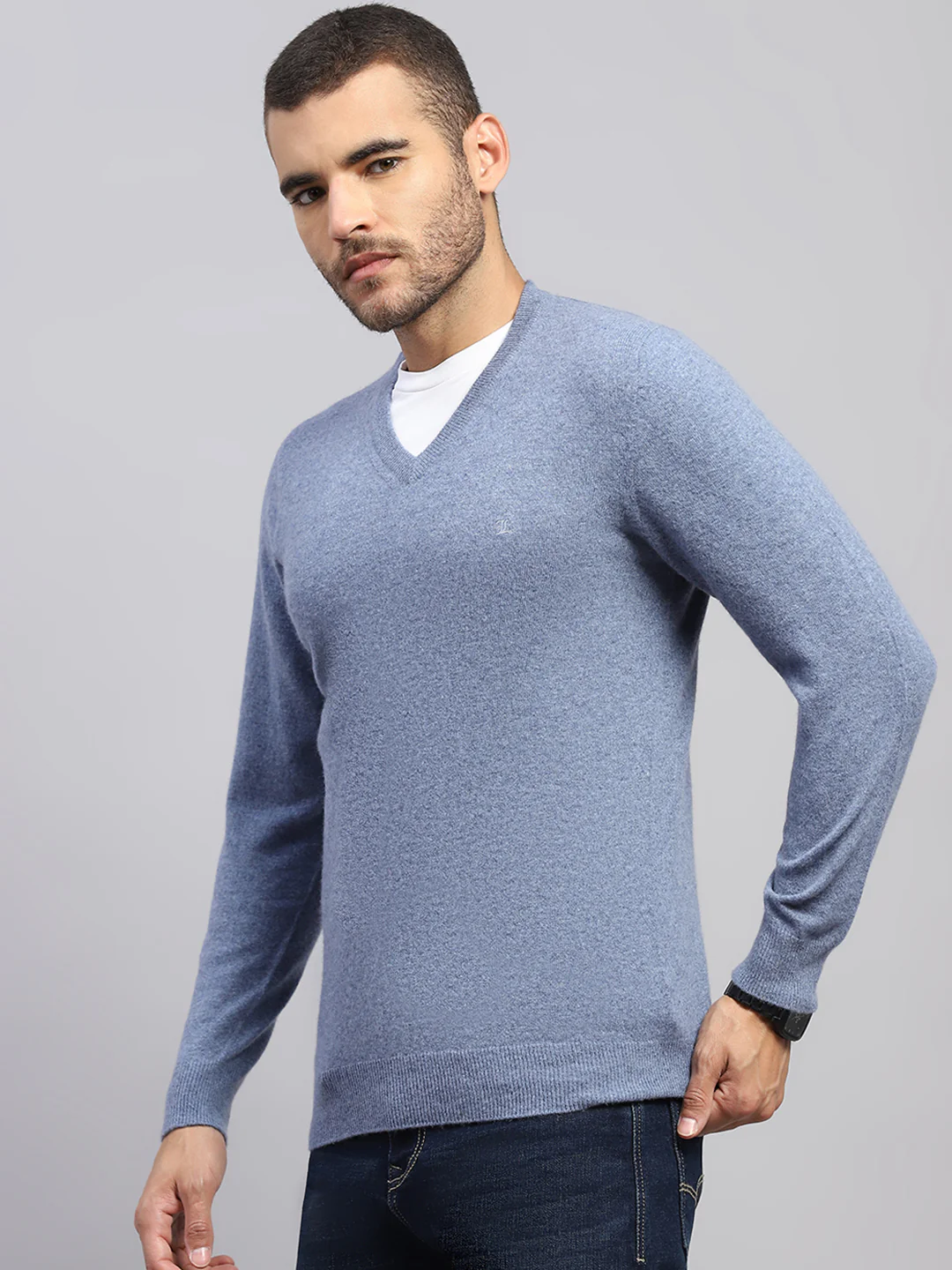 Luxuria Men Blue Solid V Neck Full Sleeve Pullover - Image 3