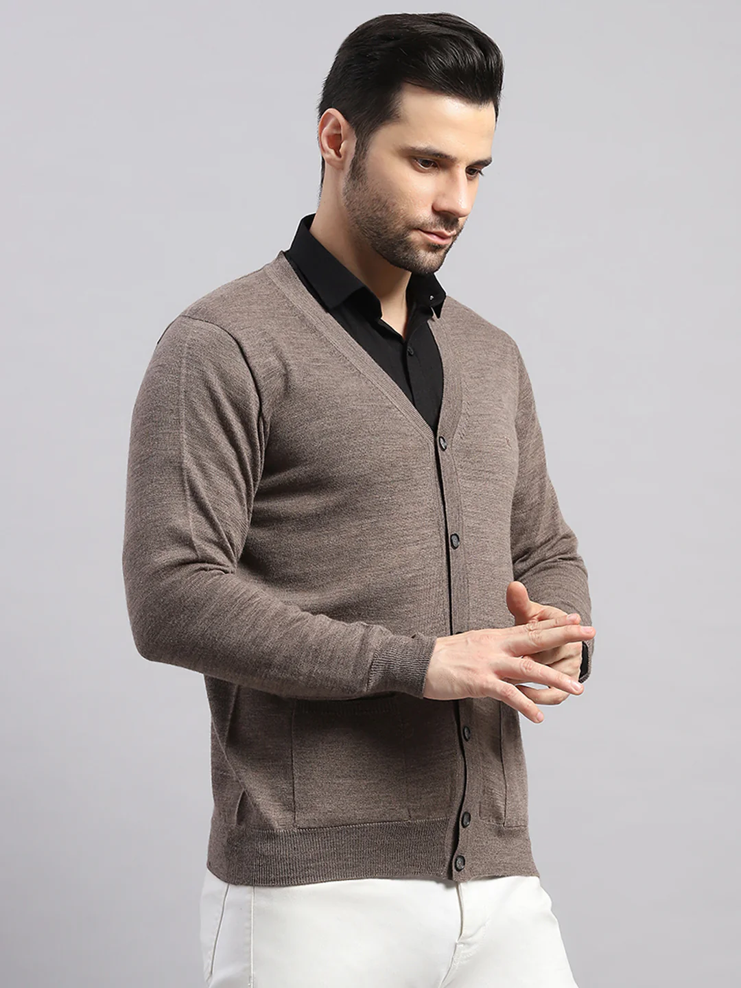 Luxuria Men Brown Solid V Neck Full Sleeve Cardigan - Image 4