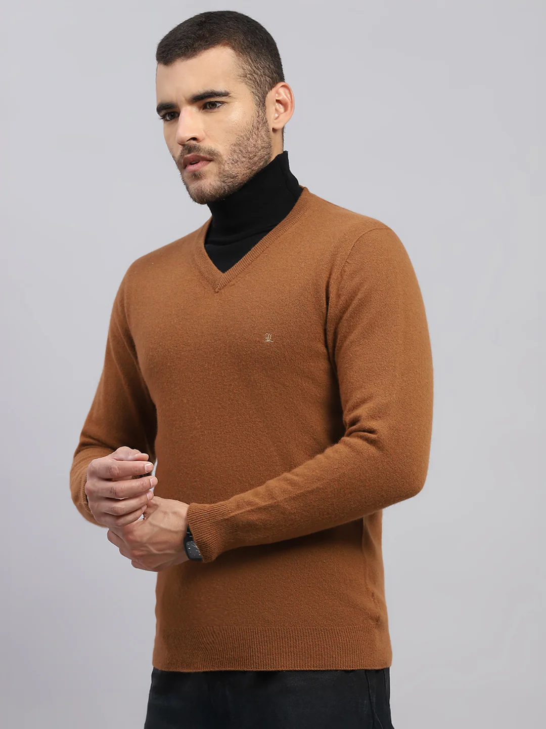 Luxuria Men Brown Solid V Neck Full Sleeve Pullover - Image 3