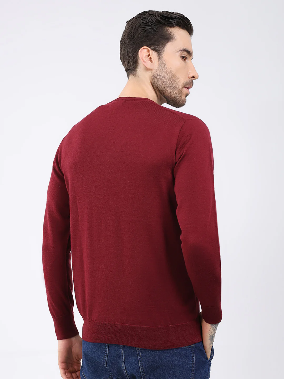 Luxuria Men Maroon Solid V Neck Full Sleeve Pullover - Image 5