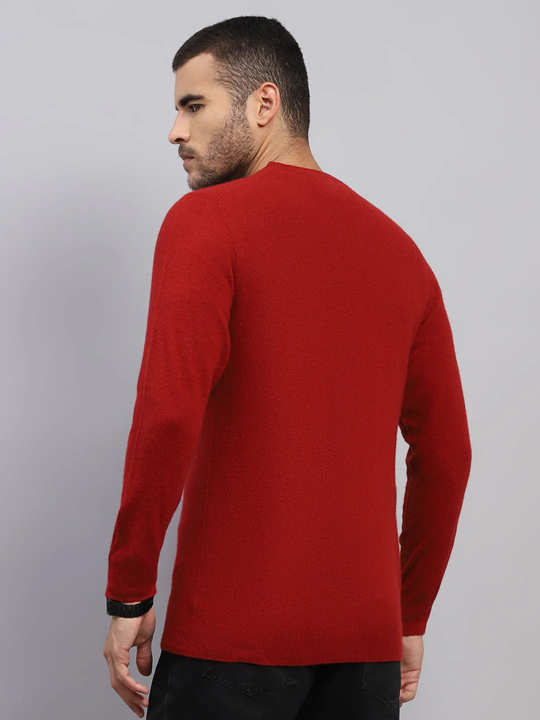 Luxuria Men Maroon Solid V Neck Full Sleeve Pullover - Image 5