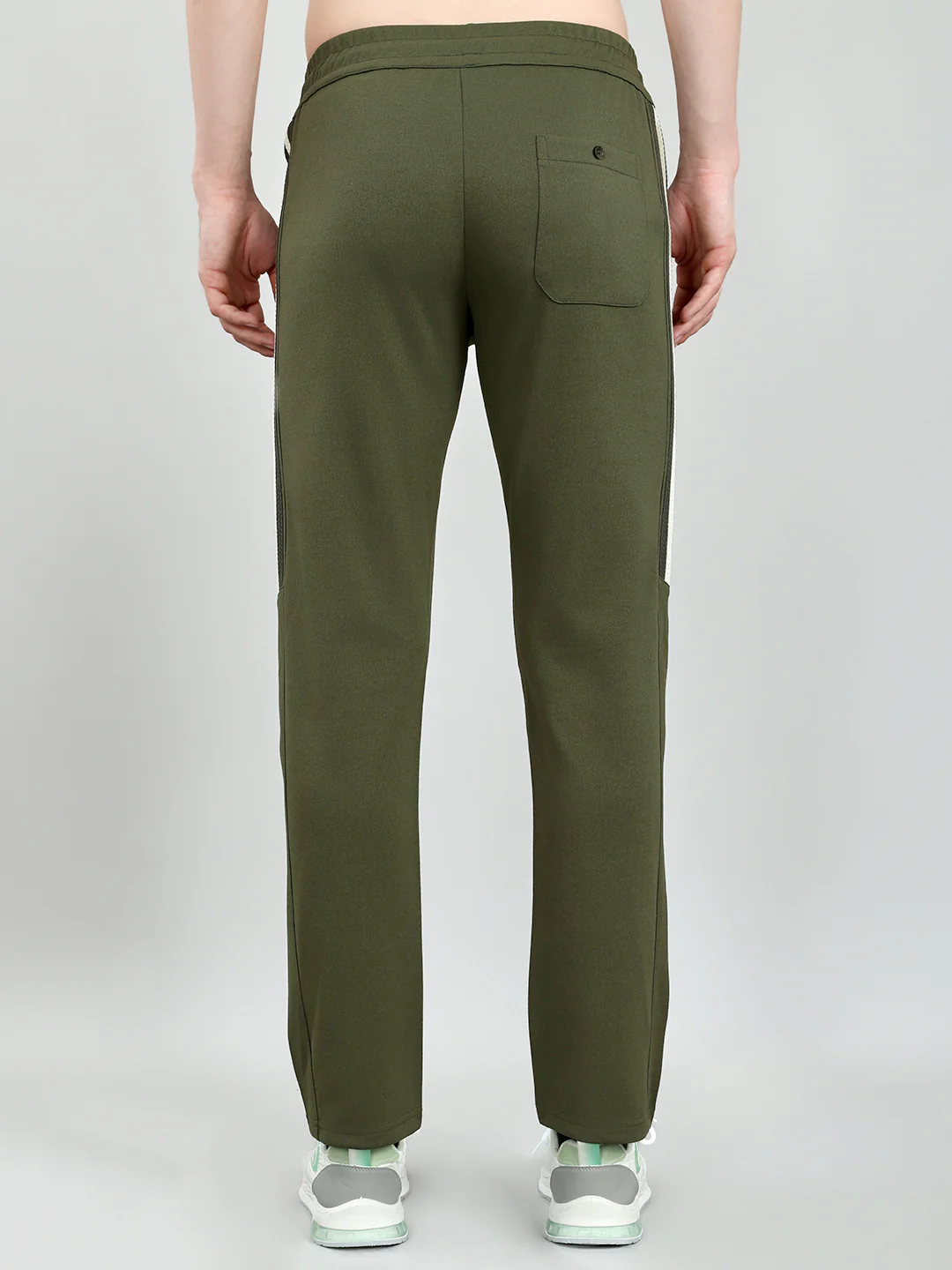 Luxuria Men Olive Solid Regular Fit Lower - Image 5