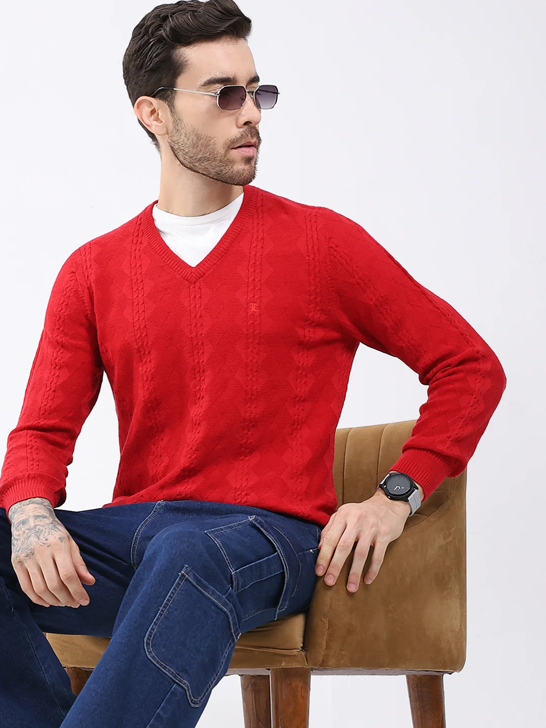 Luxuria Men Red Self Design V Neck Full Sleeve Pullover - Image 6