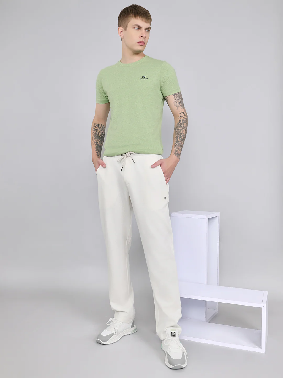 Luxuria Men White Solid Regular Fit Lower - Image 5