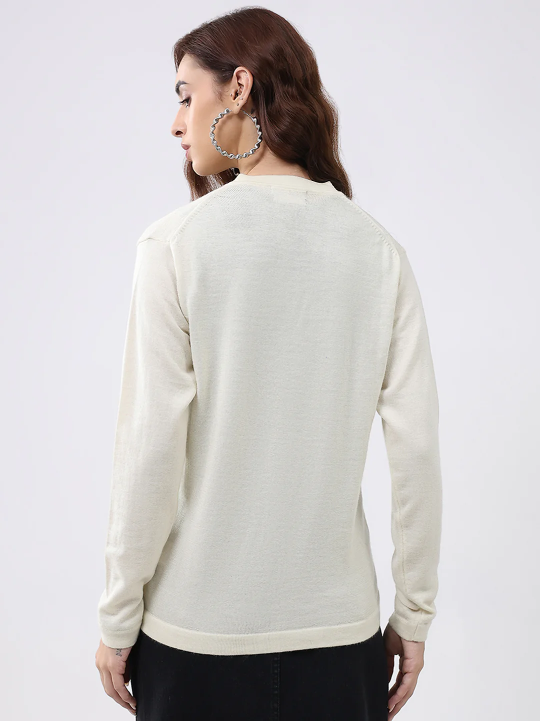 Luxuria Women Cream Solid V Neck Full Sleeve Cardigan - Image 5