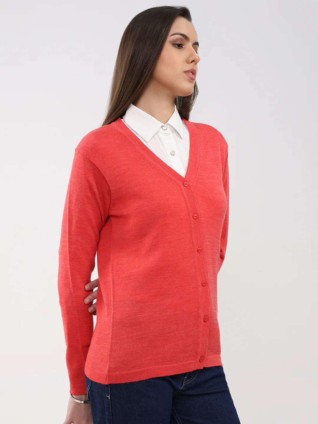 Luxuria Women Pink Solid V Neck Full Sleeve Cardigan - Image 4