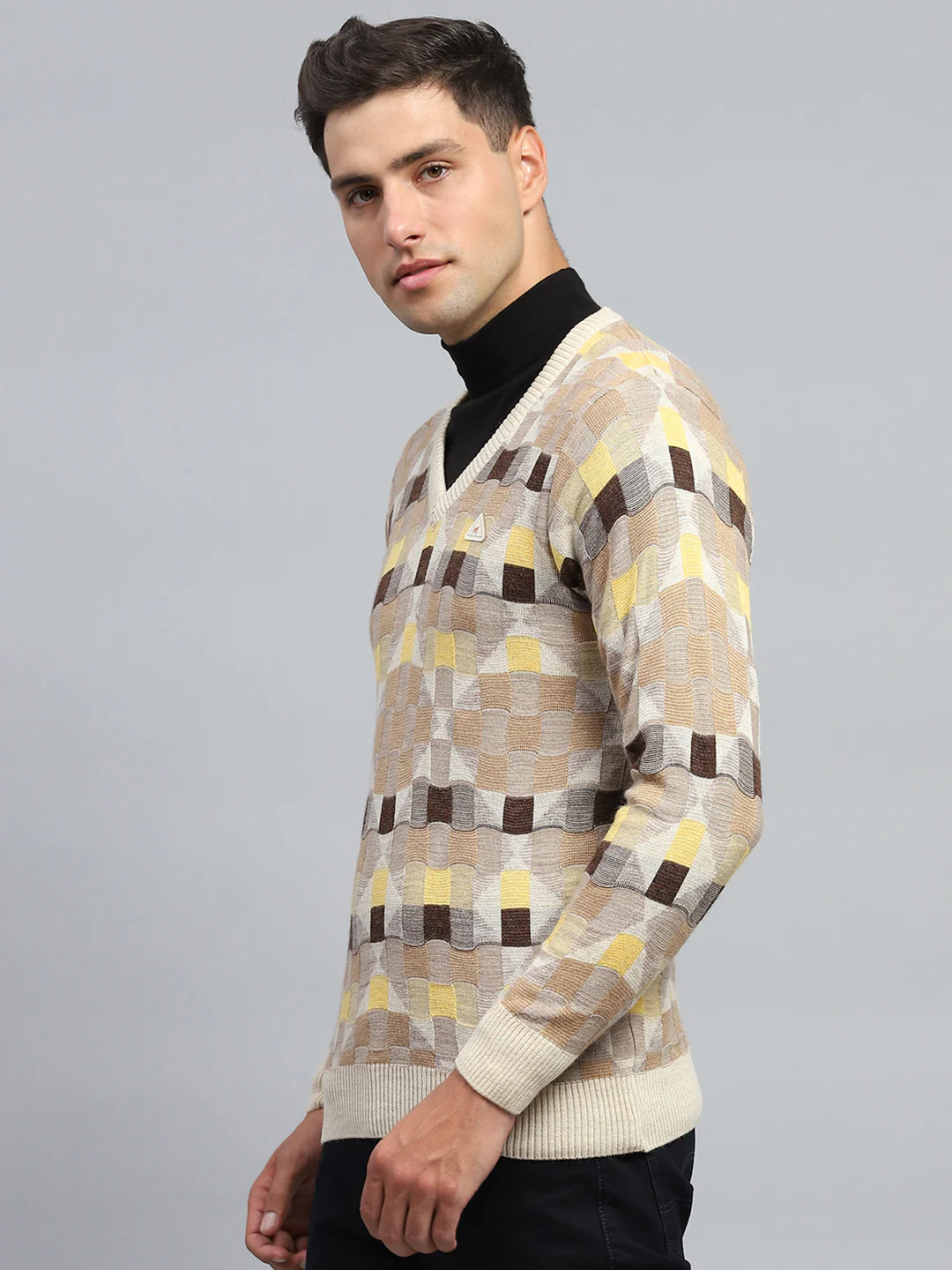 Men Beige Check V Neck Full Sleeve Pullover - Image 3