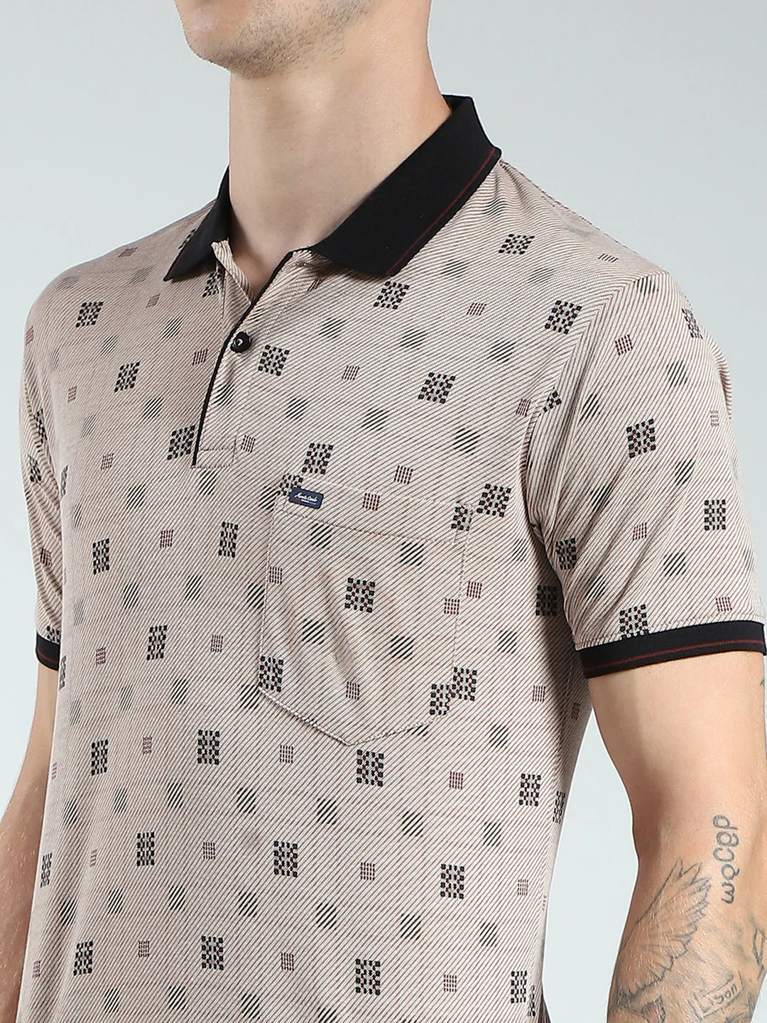 Men Beige Printed Collar Half Sleeve T-Shirt - Image 6