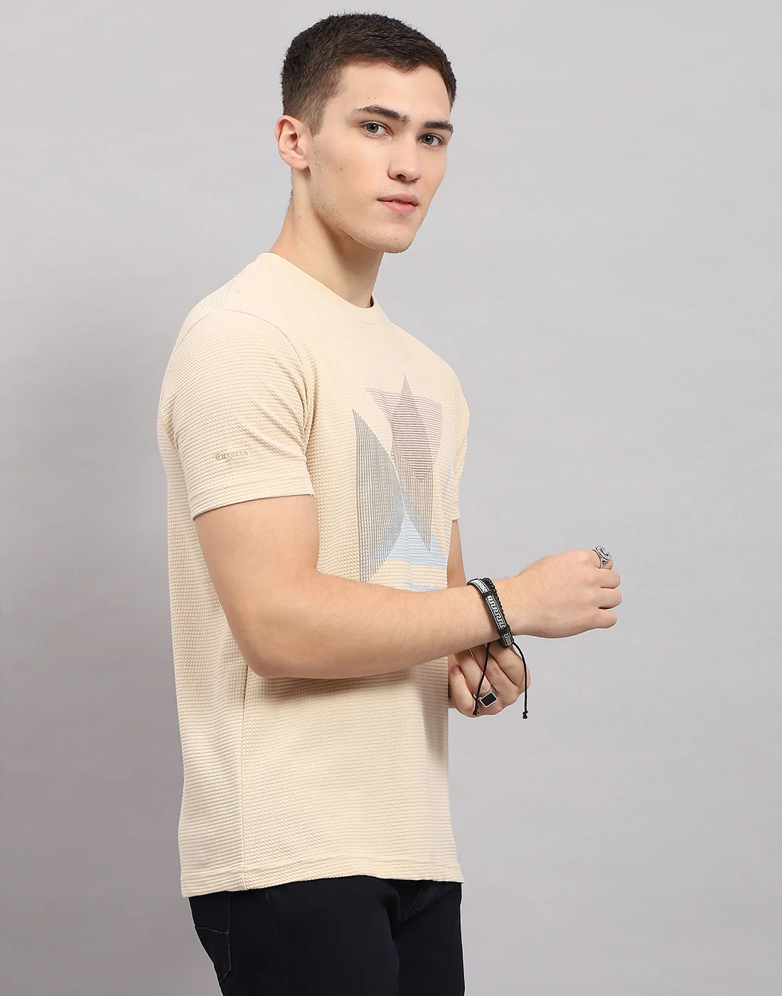 Men Beige Printed Round Neck Half Sleeve T-Shirt - Image 4