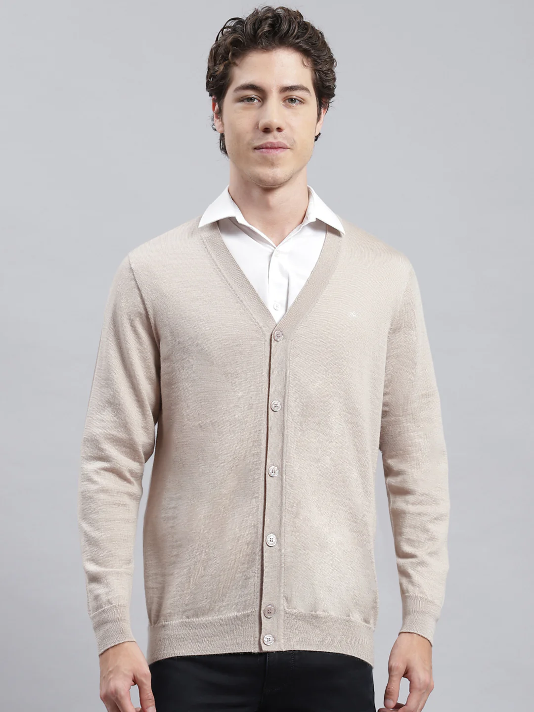 Men Beige Solid Cardigan - Image 4