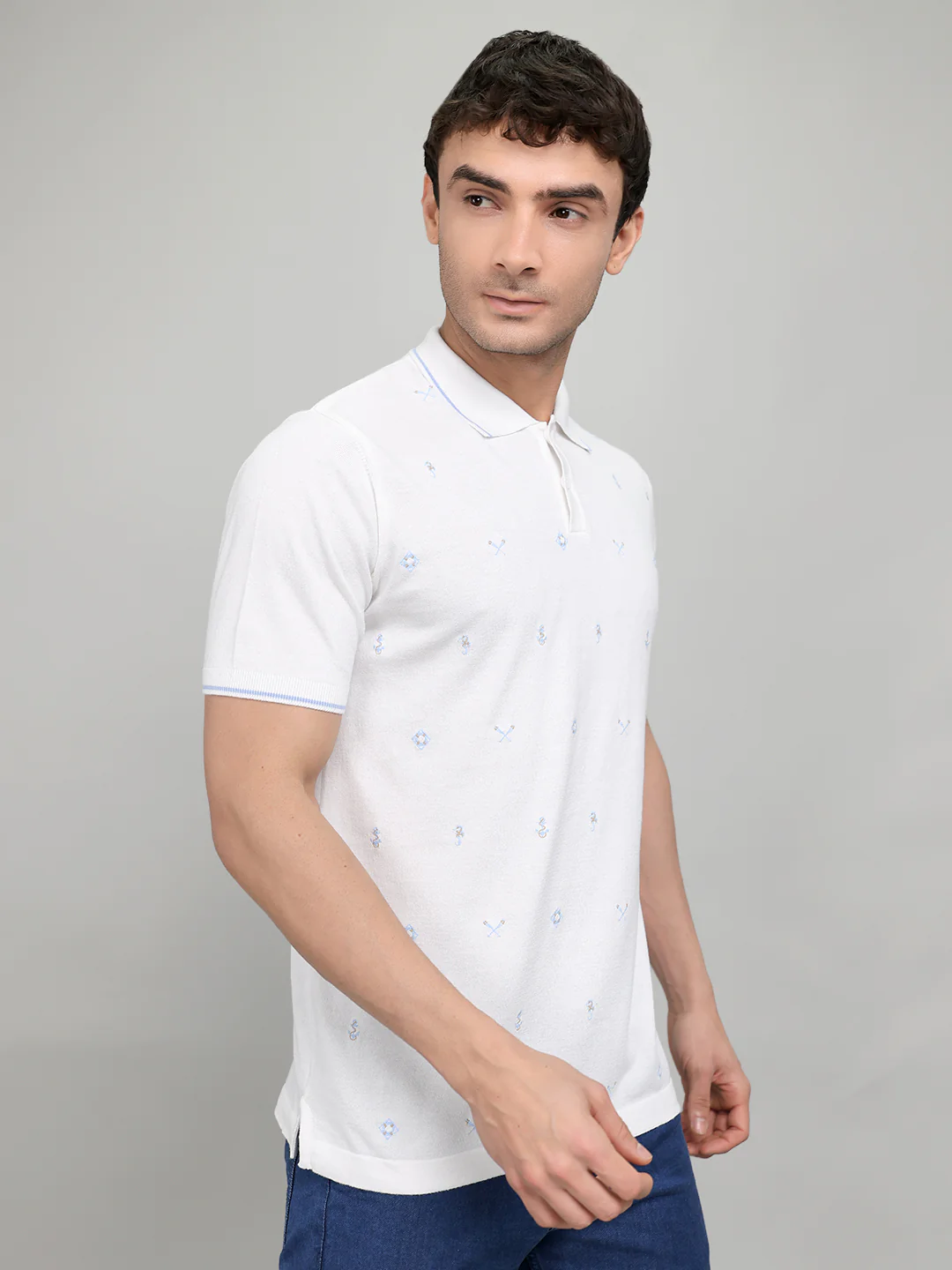 Men Beige Solid Collar Half Sleeve T-Shirt - Image 3