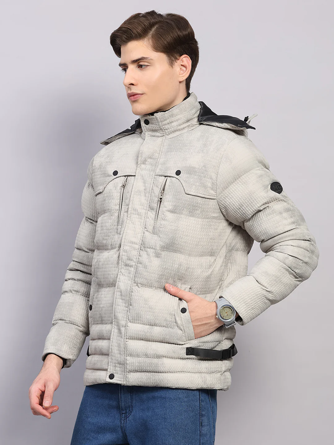 Men Beige Solid Hooded Full Sleeve Jacket - Image 3