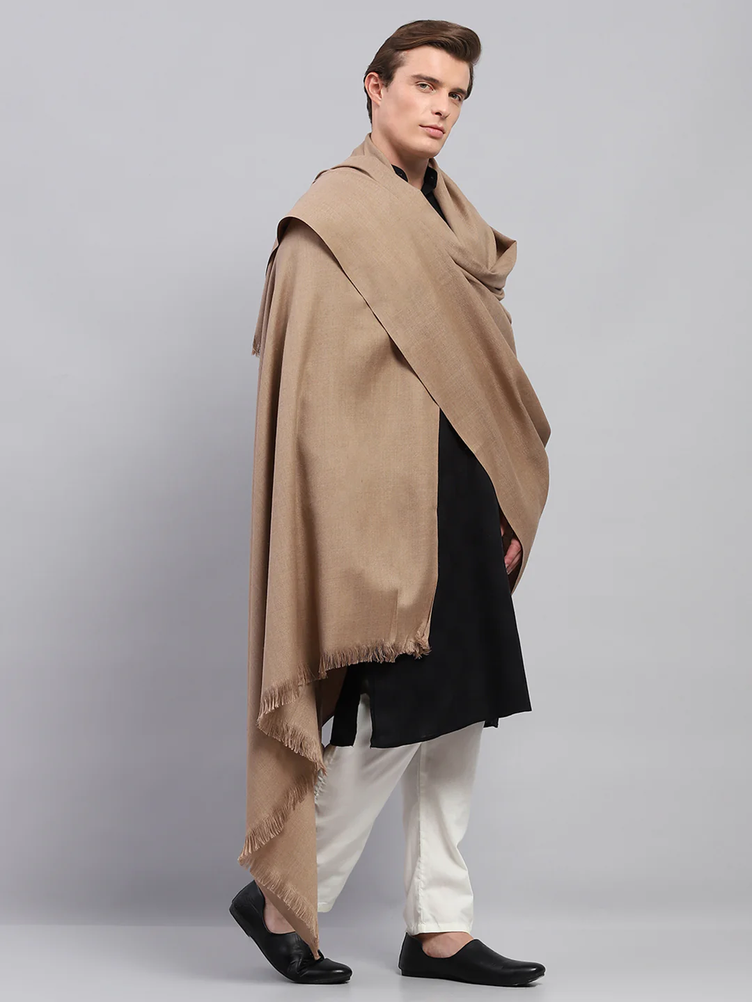 Men Beige Solid Lohi Shawl - Image 4