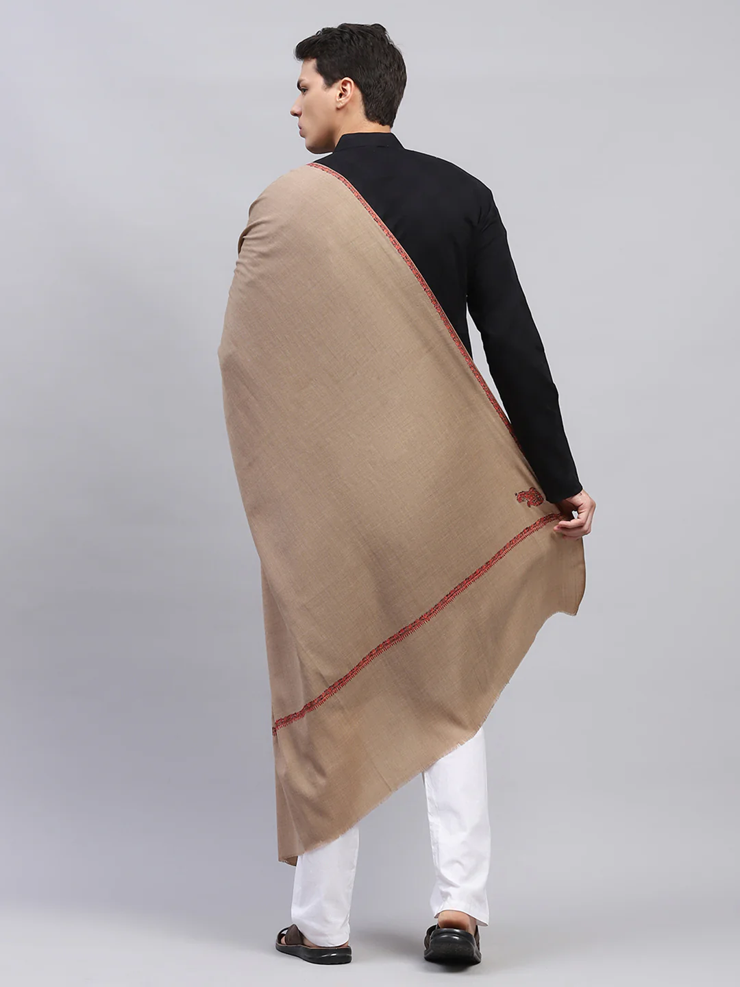 Men Beige Solid Lohi Shawl - Image 5