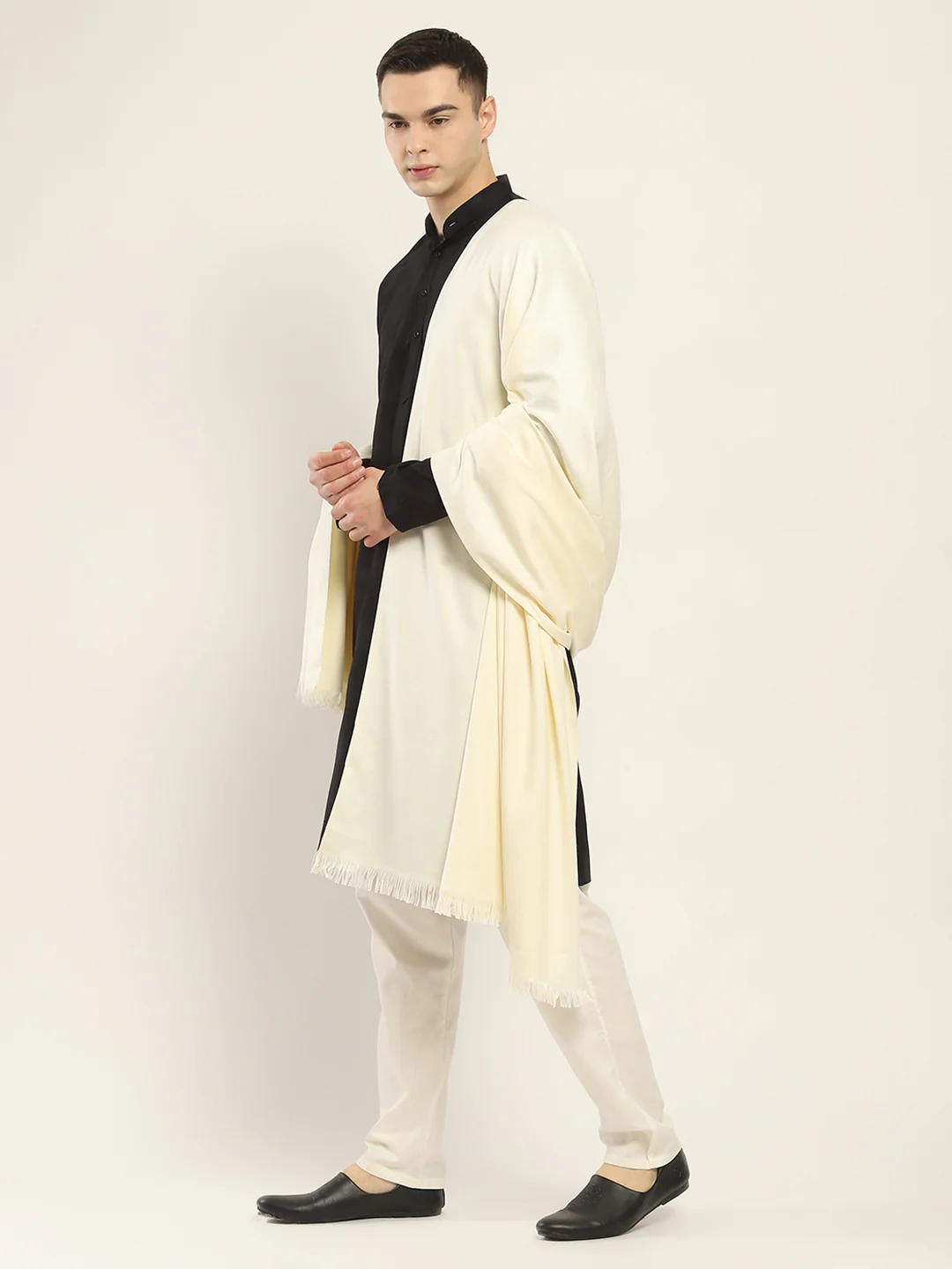 Men Beige Solid Lohi Shawl - Image 3