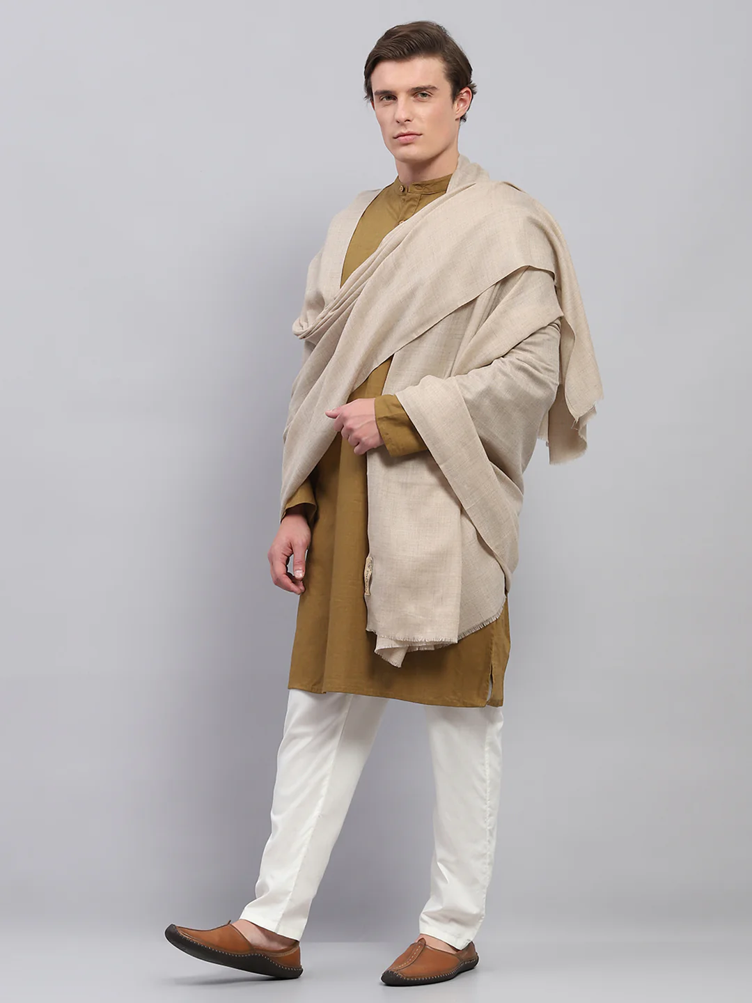 Men Beige Solid Lohi Shawl - Image 3