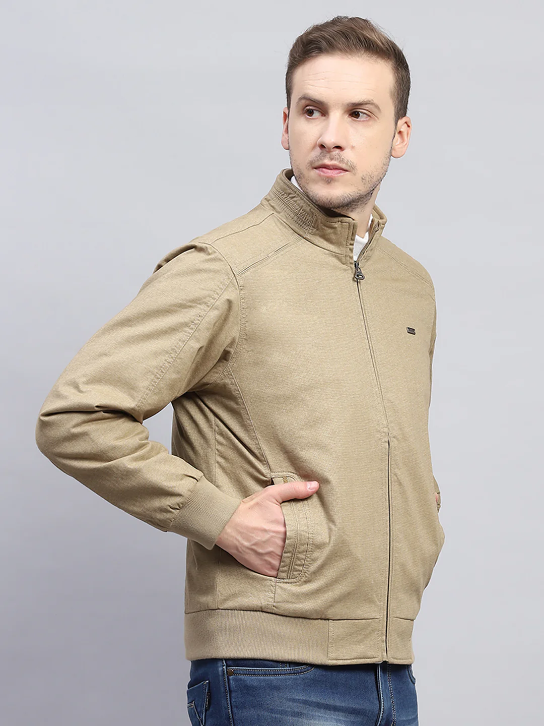 Men Beige Solid Mock Neck Full Sleeve Jacket - Image 4
