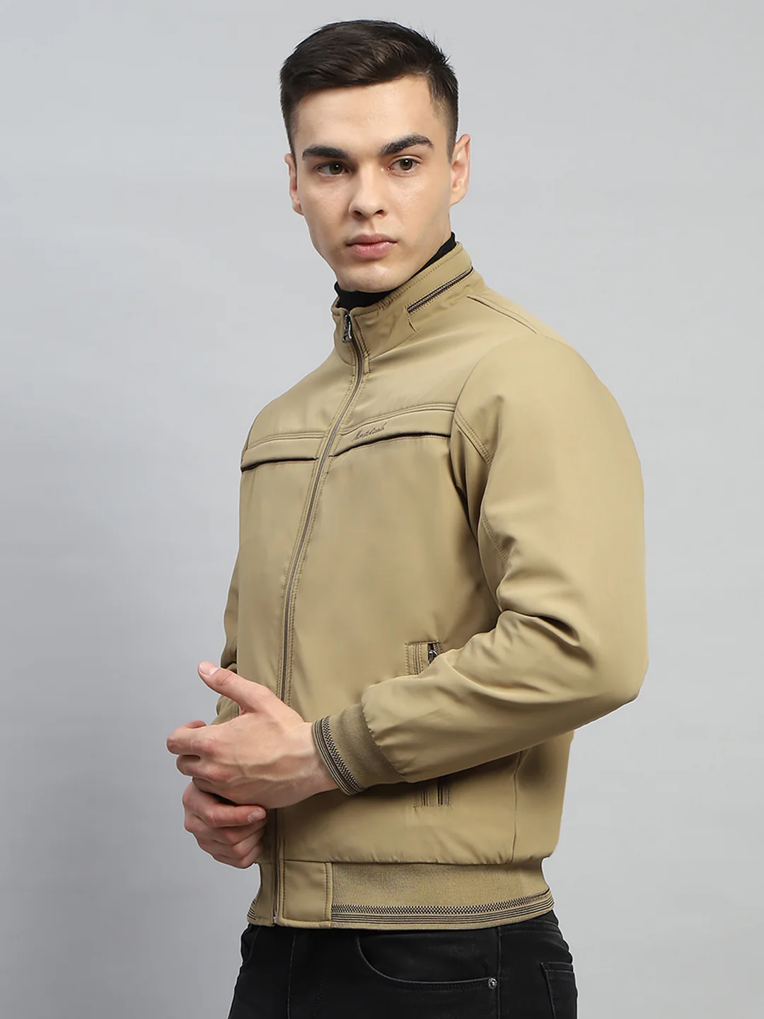 Men Beige Solid Mock Neck Full Sleeve Jacket - Image 3