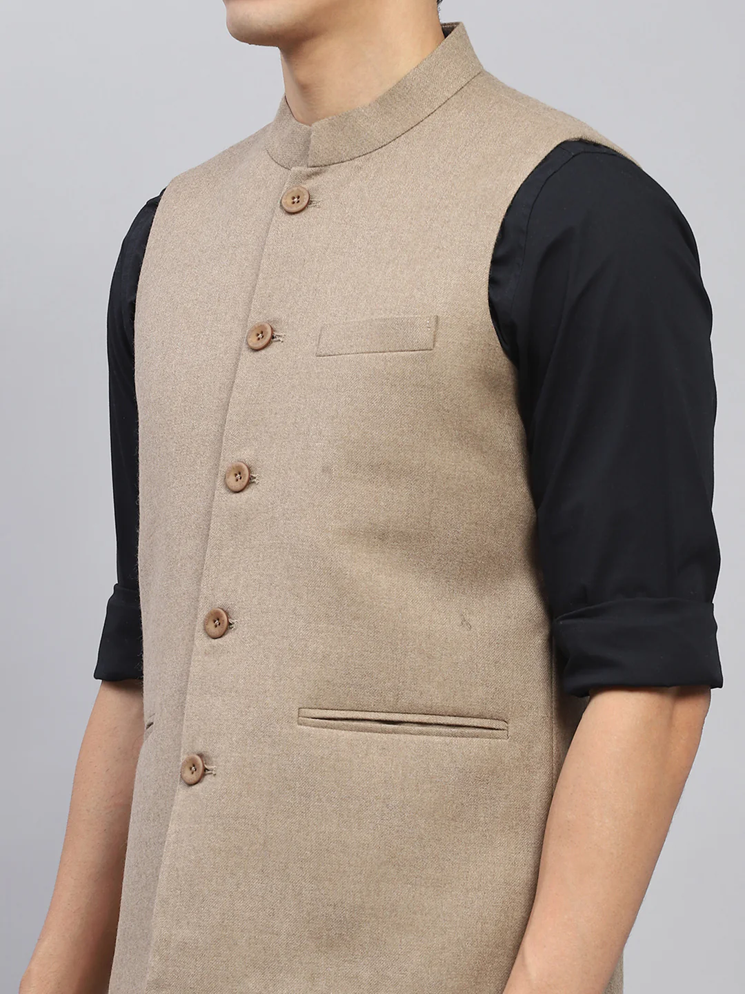 Men Beige Solid Mock Neck Sleeveless Jacket - Image 6