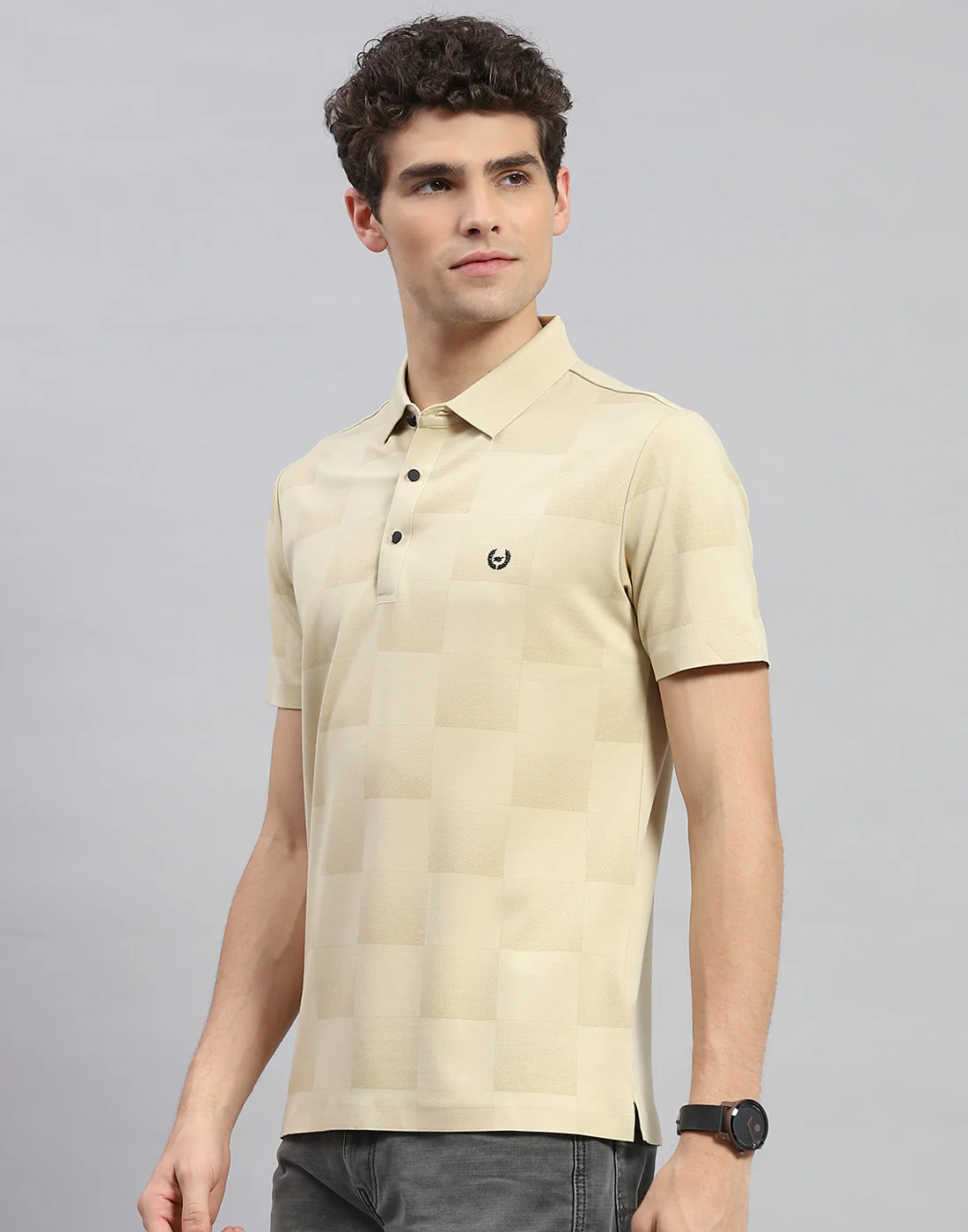 Men Beige Solid Polo Collar Half Sleeve T-Shirt - Image 3